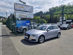 Silber Gebraucht 2019 Audi A3 Sportback Basis Limousine | 16.500 € (Fairer Preis)