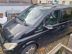 Schwarz Gebraucht 2009 Mercedes Viano Van / Kleinbus | 16.999 € (Teuer)