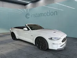 Weiß Gebraucht 2022 Ford Mustang GT Convertible Cabrio | 46.700 € (Guter Preis)