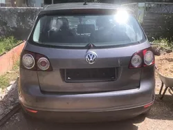 Beige Gebraucht 2006 VW Golf V Kleinwagen | 1.200 € (Guter Preis)
