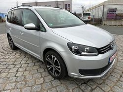 Silber Gebraucht 2012 VW Touran Comfortline Van / Kleinbus | 8.400 € (Fairer Preis)
