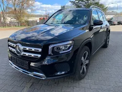 Schwarz Gebraucht 2022 Mercedes GLB200 SUV | 23.900 € (Fairer Preis)