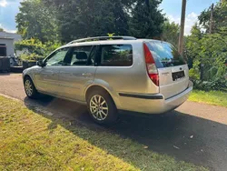 Silber Gebraucht 2003 Ford Mondeo Ghia Kombi | 2.700 € (Fairer Preis)