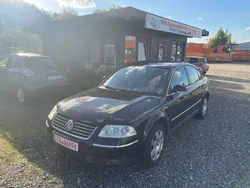 Schwarz Gebraucht 2005 VW Passat Highline Limousine | 4.999 € (Etwas zu teuer)