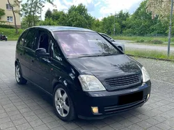 Schwarz Gebraucht 2004 Opel Meriva Van / Kleinbus | 700 € (Guter Preis)