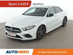Weiß Gebraucht 2020 Mercedes A250 AMG line Limousine | 28.840 € (Fairer Preis)