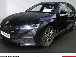 Schwarz Gebraucht 2021 Skoda Octavia RS Kombi | 28.880 € (Fairer Preis)