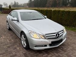 Silber Gebraucht 2012 Mercedes E250 Avantgarde Coupé | 11.500 € (Guter Preis)
