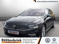 Mangangrau metallic (metallic) Gebraucht 2022 VW Passat Elegance Kombi | 30.690 € (Etwas zu teuer)