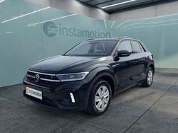 Schwarz Gebraucht 2024 VW T-Roc Style SUV | 34.440 € (Teuer)