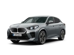Grau Neu 2025 BMW iX2 M Sport SUV | 51.340 € (Etwas zu teuer)