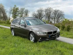 Andere außenfarben Gebraucht 2013 BMW 320 Kombi | 9.400 € (Fairer Preis)