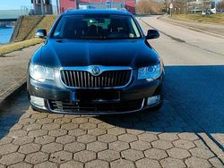 Schwarz Gebraucht 2013 Skoda Superb Kombi | 6.500 € (Guter Preis)