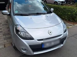 Grau Gebraucht 2012 Renault Clio IV Kleinwagen | 3.500 € (Superpreis)