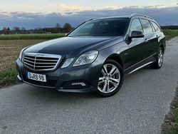 Grau Gebraucht 2010 Mercedes E200 Avantgarde Kombi | 7.499 € (Fairer Preis)