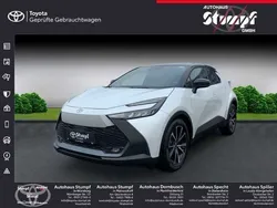 Platinum weiß perleffekt / dach schwarz Gebraucht 2023 Toyota C-HR Team SUV | 31.990 € (Etwas zu teuer)
