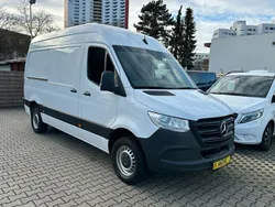 Arktikweiss Gebraucht 2020 Mercedes Sprinter Van | 19.900 € (Guter Preis)
