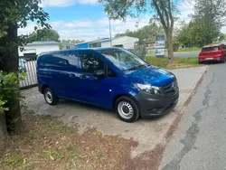 Blau Gebraucht 2021 Mercedes Vito Van / Kleinbus | 14.850 €
