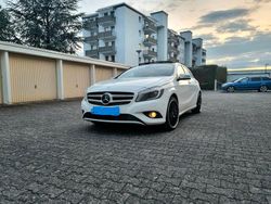 Weiß Gebraucht 2014 Mercedes A180 Limousine | 10.200 € (Guter Preis)