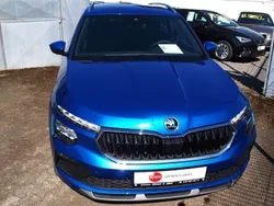 Blau Neu 2025 Skoda Kamiq Drive SUV | 24.990 € (Teuer)