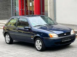 Blau Gebraucht 2001 Ford Fiesta Kleinwagen | 1.250 € (Etwas zu teuer)