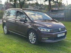 Braun Gebraucht 2017 VW Touran Highline Van / Kleinbus | 16.300 € (Superpreis)