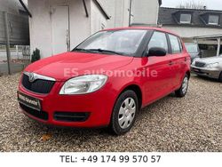 Rot Gebraucht 2009 Skoda Fabia Ambiente Limousine | 3.499 € (Fairer Preis)