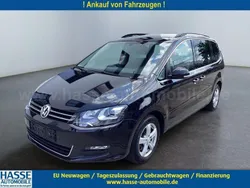 Schwarz metallic Gebraucht 2018 VW Sharan Comfortline Van / Kleinbus | 20.899 € (Guter Preis)
