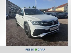 Oryxweiß perlmutteffekt Gebraucht 2024 VW Tiguan Allspace R-line SUV | 44.880 € (Guter Preis)