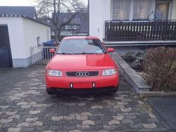 Rot Gebraucht 1997 Audi A3 Attraction Limousine | 1.100 € (Guter Preis)