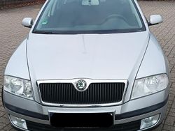 Silber Gebraucht 2008 Skoda Octavia Ambiente Kombi | 2.650 € (Fairer Preis)