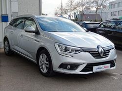 Silber Gebraucht 2020 Renault Mégane GrandTour Business Kombi | 15.950 € (Fairer Preis)