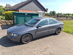 Grau Gebraucht 2003 Volvo S60 Limousine | 700 € (Guter Preis)