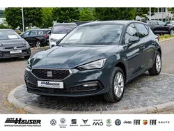 Blau Neu 2025 Seat Leon Limousine | 34.685 € (Teuer)