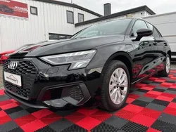 Schwarz Gebraucht 2022 Audi A3 Sportback e-tron Sport Limousine | 23.999 € (Guter Preis)