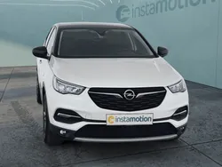 Weiß Gebraucht 2021 Opel Grandland X Design Edition SUV | 20.090 € (Fairer Preis)