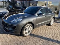 Grau Gebraucht 2017 Porsche Macan S SUV | 28.999 € (Guter Preis)