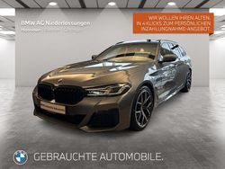 Grau Gebraucht 2023 BMW 540 Shadowline Kombi | 51.911 € (Fairer Preis)