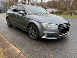 Grau Gebraucht 2018 Audi A3 Sport Limousine | 16.900 € (Guter Preis)