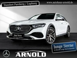 Weiß (manufaktur opalithweiß bright) Gebraucht 2024 Mercedes E300 Kombi | 68.900 € (Teuer)