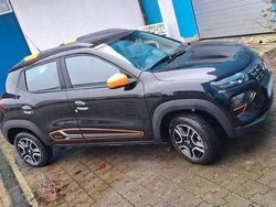 Schwarz Gebraucht 2022 Dacia Spring Comfort Plus Kleinwagen | 9.990 € (Guter Preis)