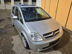 Silber Gebraucht 2003 Opel Meriva Van / Kleinbus | 1.390 € (Guter Preis)