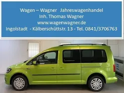 Grün Gebraucht 2017 VW Caddy Maxi Van / Kleinbus | 22.980 € (Etwas zu teuer)
