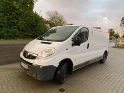 Weiß Gebraucht 2012 Opel Vivaro Van | 5.250 € (Superpreis)