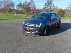 Grau Gebraucht 2009 Opel Astra GTC Sport Coupé | 2.500 € (Superpreis)