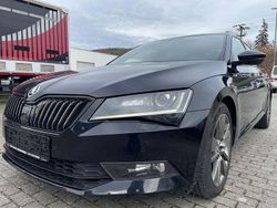Schwarz Gebraucht 2017 Skoda Superb SportLine Kombi | 13.999 € (Superpreis)