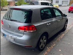 Grau Gebraucht 2010 VW Golf VI Team Limousine | 5.700 € (Fairer Preis)