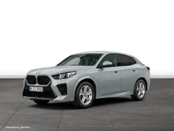 Grau Gebraucht 2024 BMW X2 SUV | 46.743 € (Teuer)