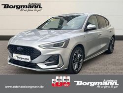 Silber Gebraucht 2022 Ford Focus ST-Line X Limousine | 19.690 € (Fairer Preis)