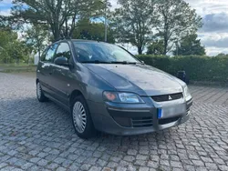 Grau Gebraucht 2005 Mitsubishi Space Star Comfort Edition Van / Kleinbus | 2.200 € (Fairer Preis)